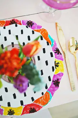 Ręcznie pomalowany zestaw naczyń