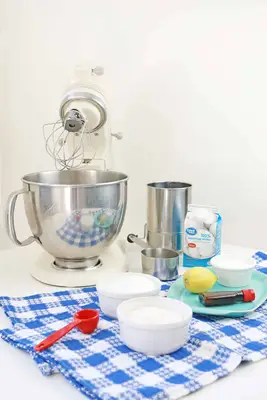 PB & J Sandwich Cakes