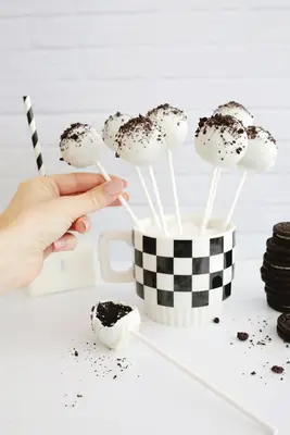 Oreo cake pops