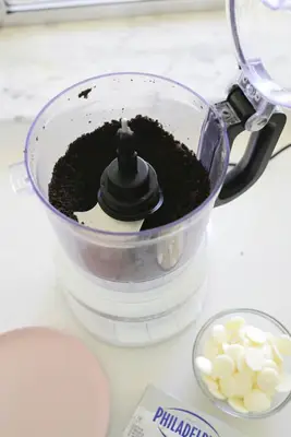 oreos crushed to a fine powder for oreo cake pops
