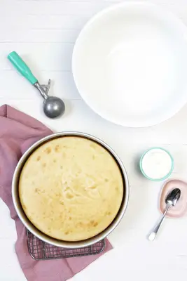 Ice Cream Sundae Cake