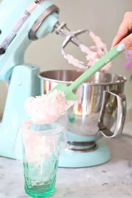 Rosé Champagne Mini Cupcakes