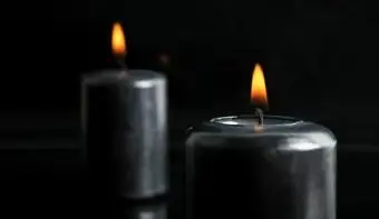 Znaczenie czarnej świecy: odblokowanie tajemnicy