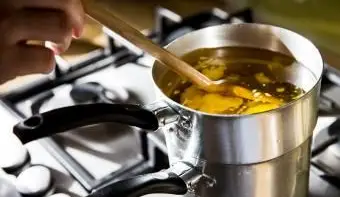 양초 만들기를위한 이중 보일러 사용 및 구매