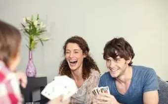 Règles et stratégies du jeu de cartes Spades : menez-vous à la victoire