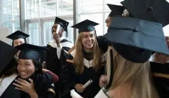 Meilleurs emplois en soins infirmiers pour les nouveaux diplômés