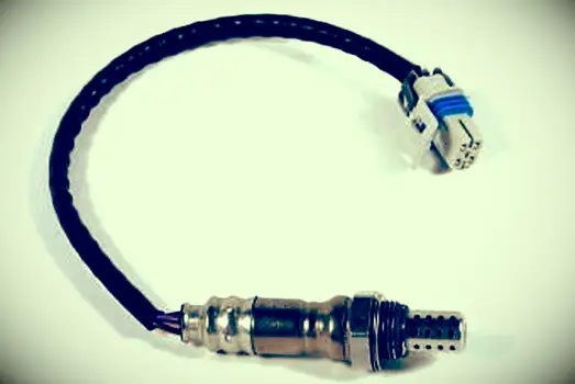 https://cf.ltkcdn.net/cars/images/slide/202344-750x573-Oxygen-Sensor.webp