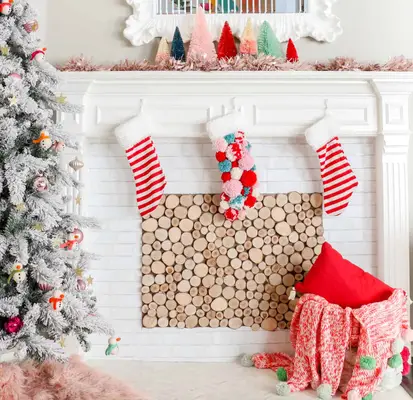 DIY Pom Pom Christmas Stocking