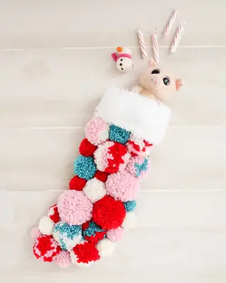 DIY Pom Pom Christmas Stocking