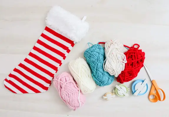 DIY Pom Pom Christmas Stocking