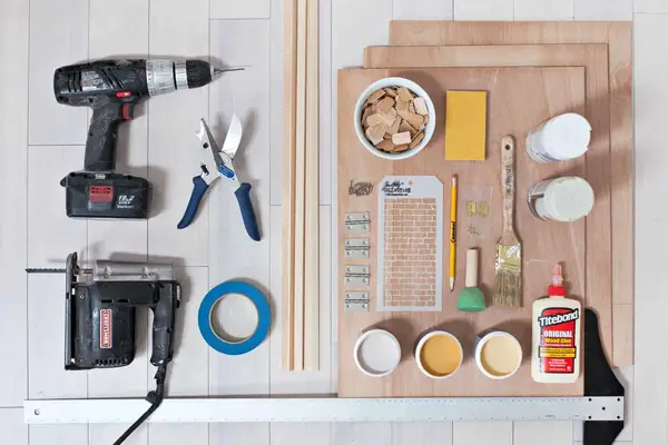 Make a Fold-Away Dollhouse