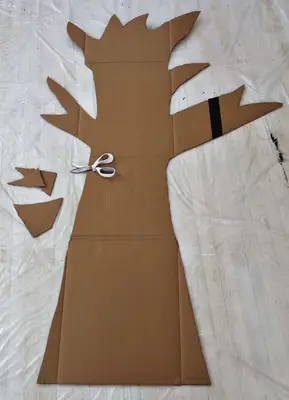 DIY Full Moon Photo Backdrop