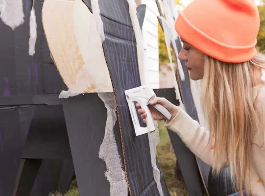 DIY Full Moon Photo Backdrop