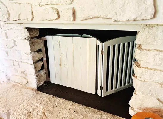 Tips for Filling a Fireplace with Pumpkins