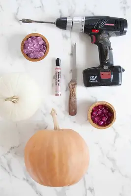 Easy Pumpkin Carving Idea