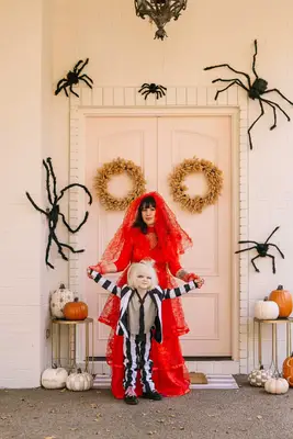 Beetlejuice! Beetlejuice! Beetlejuice! Costume