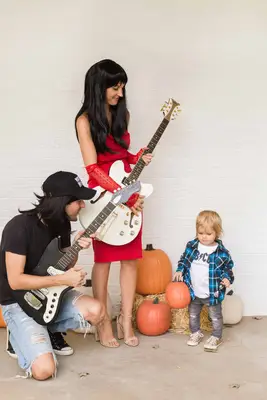 Wayne's World Family Costume