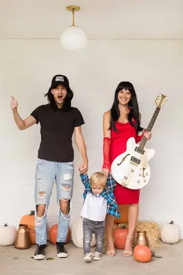 Wayne's World Family Costume