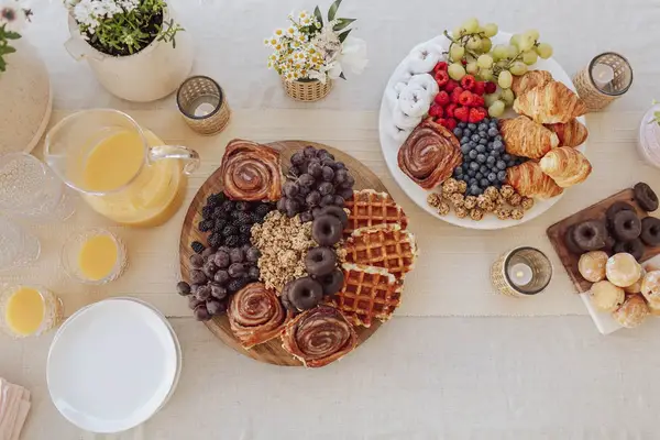 Elsie's Outdoor Brunch