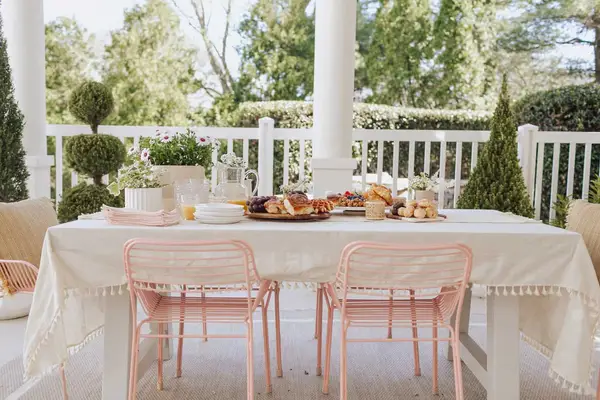 Elsie's Outdoor Brunch