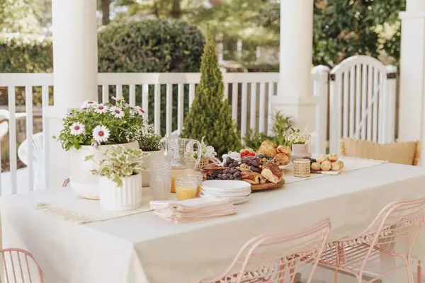 Elsie's Outdoor Brunch