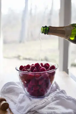Champagne Berries
