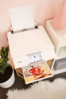 Try This: Family Photo Christmas Display