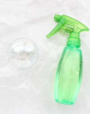 DIY-Alcohol-Ink-Ornaments