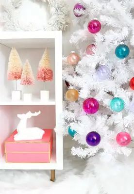 DIY-Alcohol-Ink-Ornaments