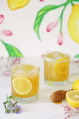 make a gold rush cocktail at home abeautifulmess.com