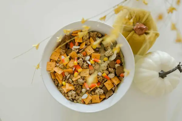 Make Your Own Autumn Trail Mix