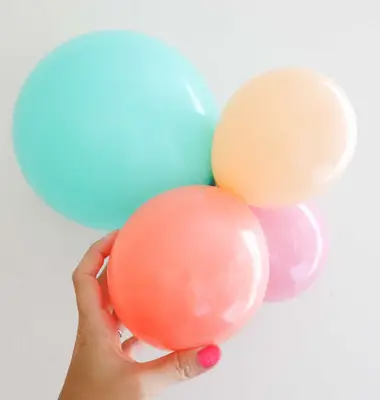 Make a Balloon Garland for your Front Door