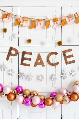 Home for the Holidays: Our Best Holiday Crafts + DIYs