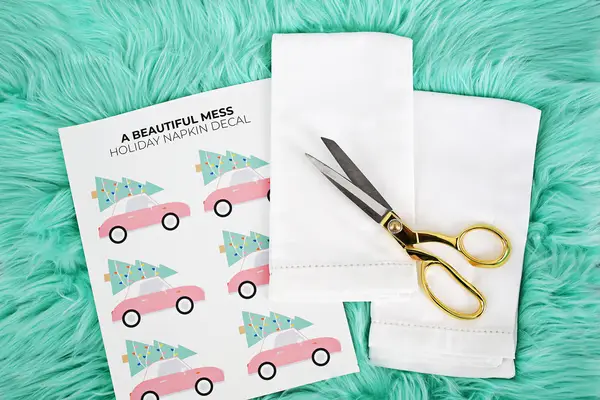 Christmas Napkin Iron-On DIY (With Printable!)