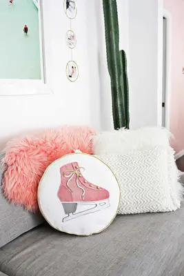 Ice Skate Pillow DIY!