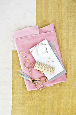 Ice Skate Pillow DIY!