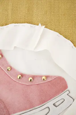 Ice Skate Pillow DIY!
