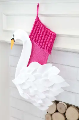 Make Your Own Swan Stocking
