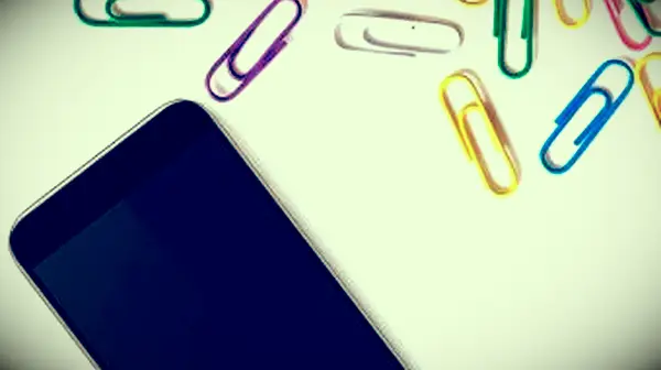 Büroklammer-Signalverstärker für Smartphone