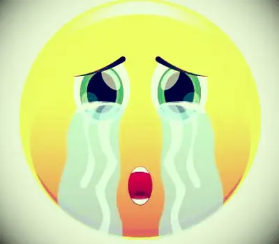 Visage avec des larmes coulant