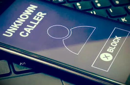 ¿Existe una búsqueda inversa gratuita de teléfonos móviles?