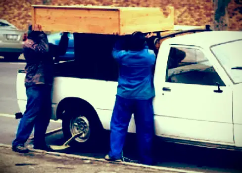 Darujte nábytok na charitu