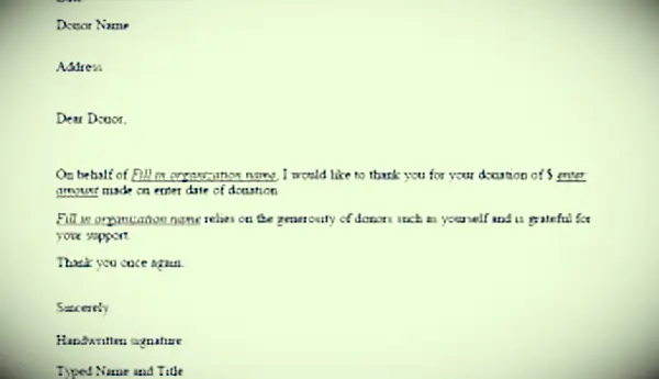 クリックしてテンプレートをダウンロードします。