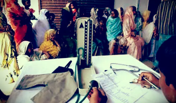 Medizinisches Camp im abgelegenen Dorf Jharkhand, Indien