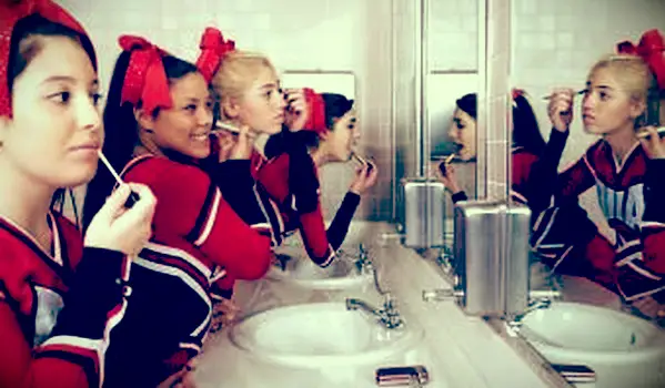 응원 메이크업 팁과 요령