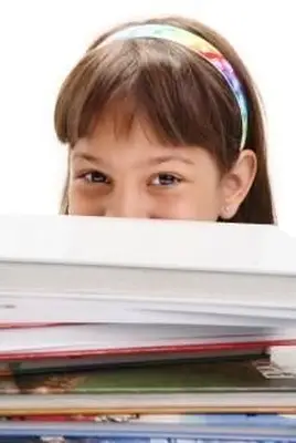 자녀가 혼자 집에 머물 수있는 법적 연령