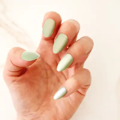 green velvet christmas nail design