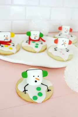 Melted snowman sugar cookies