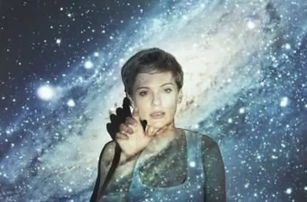 Projection astrale et voyage de rêve