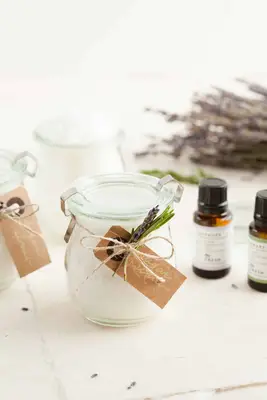 3 ingrediens rosmarin og lavendel sukkerskrubb